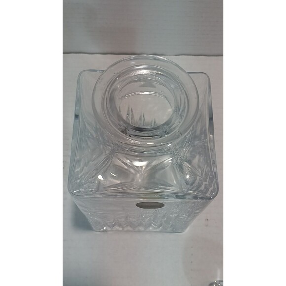 Cristal de France Crystal  Decanter w/ Stopper - Picture 9 of 9